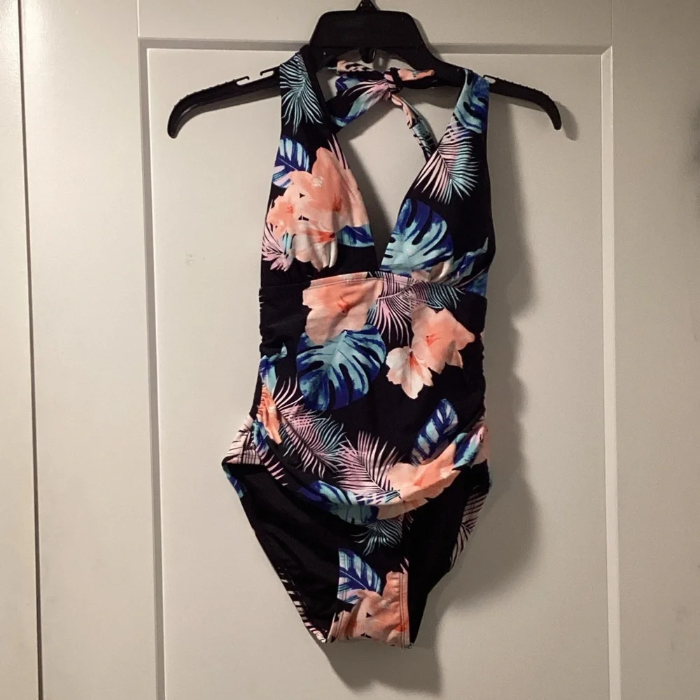 Dkny stylish one